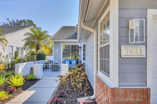 7621 WHITEBRIDGE GLEN, University Park, FL 34201