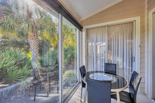 7621 WHITEBRIDGE GLEN, University Park, FL 34201