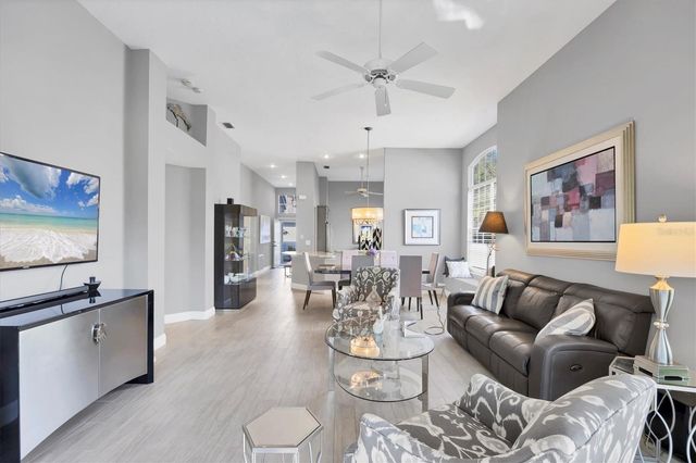 7621 WHITEBRIDGE GLEN, University Park, FL 34201