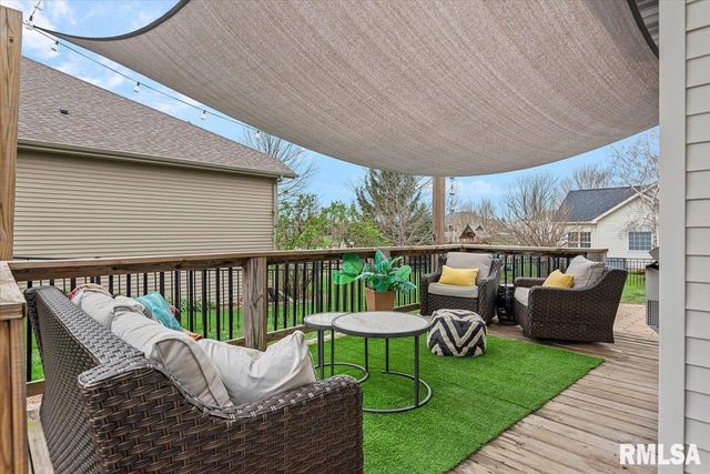 4800 LONGFELLOW Drive, Springfield, IL 62711