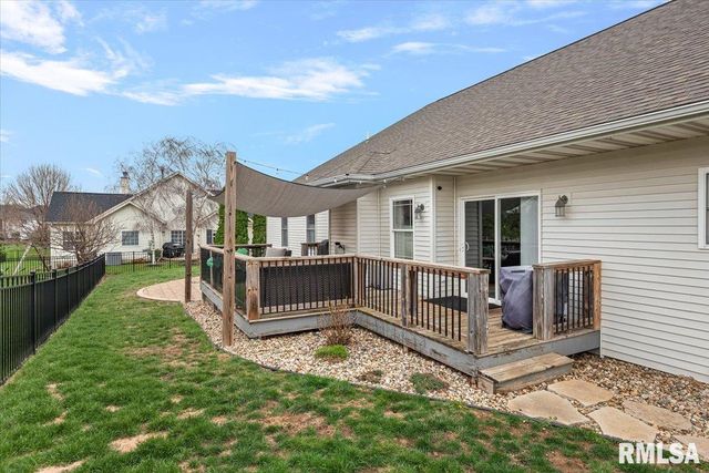 4800 LONGFELLOW Drive, Springfield, IL 62711