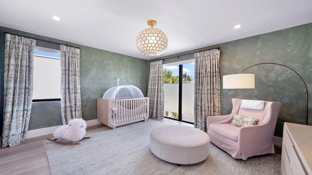 254 NE 4th Street, Boca Raton, FL 33432