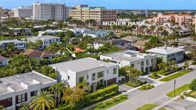 254 NE 4th Street, Boca Raton, FL 33432