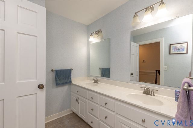 14500 Happy Hill, Chester, VA 23831