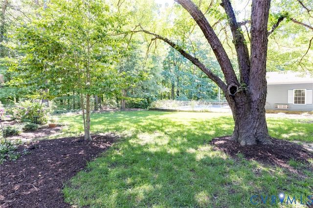 14500 Happy Hill, Chester, VA 23831