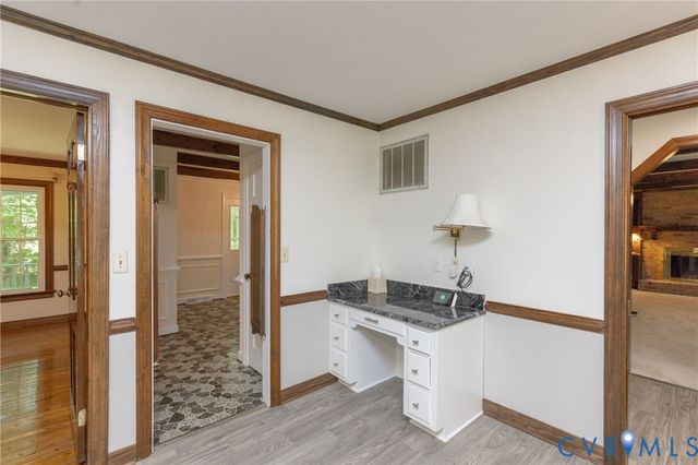14500 Happy Hill, Chester, VA 23831