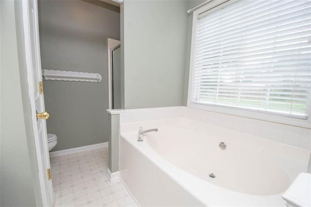 115 Oakview Trace, Fayetteville, GA 30215