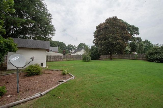 115 Oakview Trace, Fayetteville, GA 30215