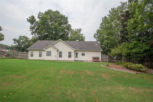 115 Oakview Trace, Fayetteville, GA 30215