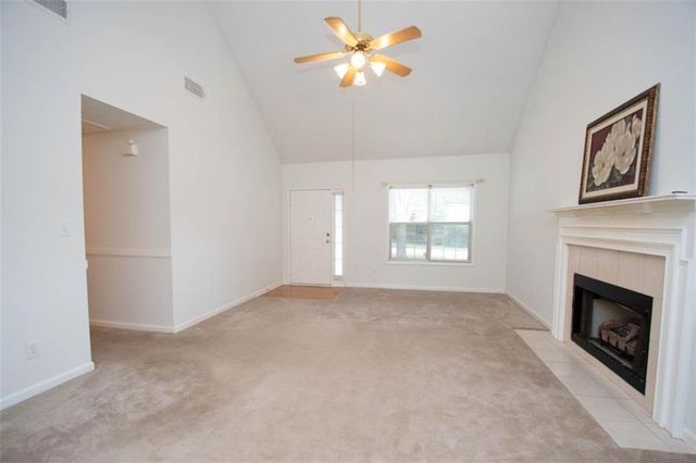 115 Oakview Trace, Fayetteville, GA 30215