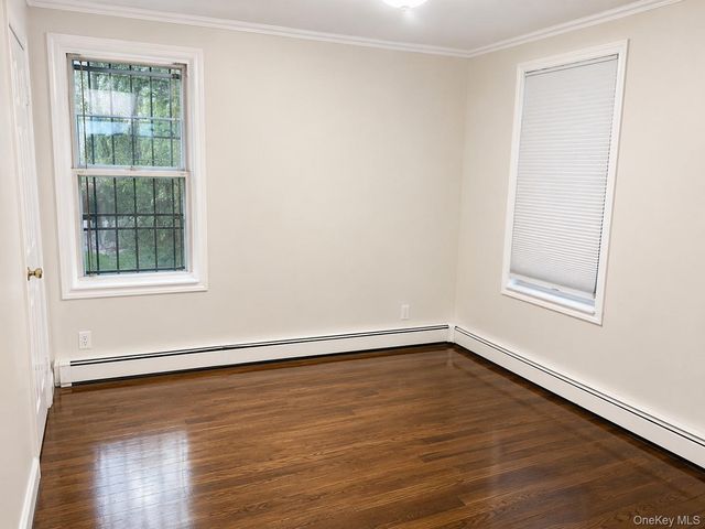 188-06 Soho Drive, Hollis, NY 11423