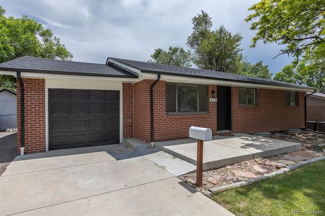 6176 Ammons Street, Arvada, CO 80004