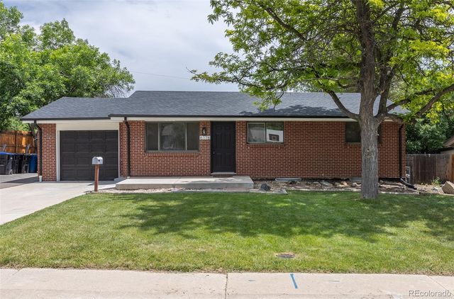 6176 Ammons Street, Arvada, CO 80004