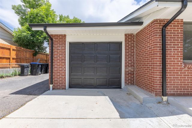 6176 Ammons Street, Arvada, CO 80004