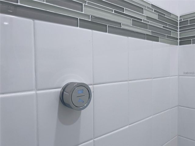 1222 SAND TORCH CIRCLE, Davenport, FL 33837