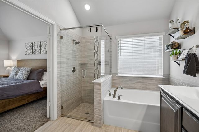 813 Lake Cove Drive, Little Elm, TX 75068