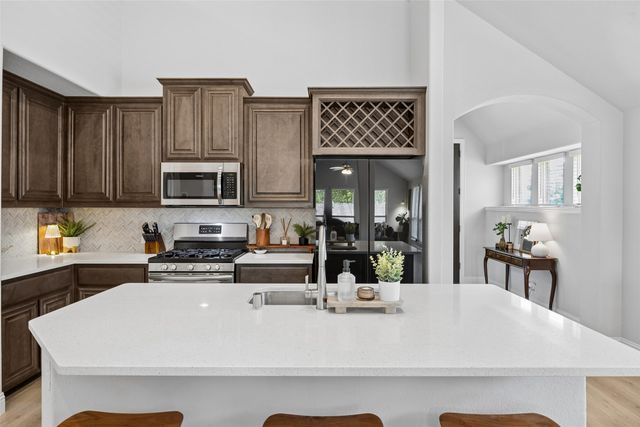 813 Lake Cove Drive, Little Elm, TX 75068