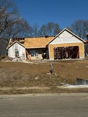 8802 W 49th Terrace, Merriam, KS 66203