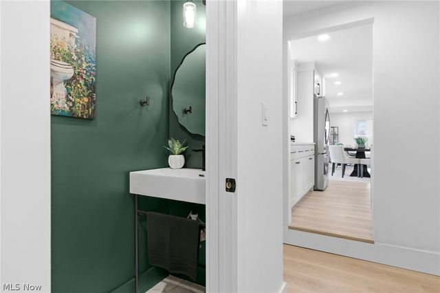 20200 Kramer Drive, Rocky River, OH 44116