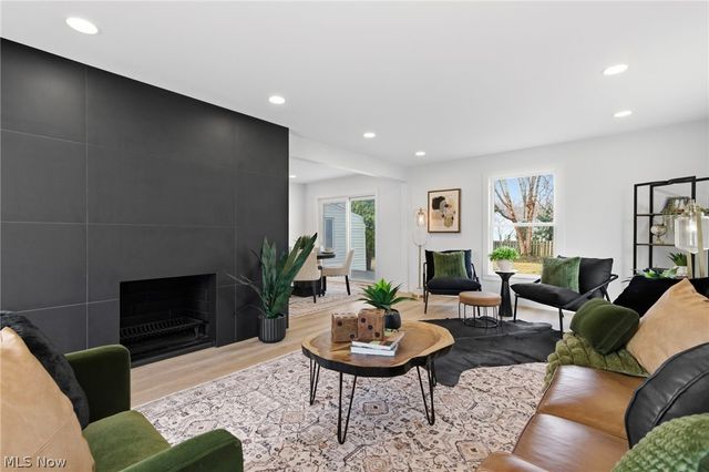 20200 Kramer Drive, Rocky River, OH 44116