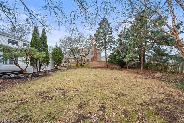 20200 Kramer Drive, Rocky River, OH 44116