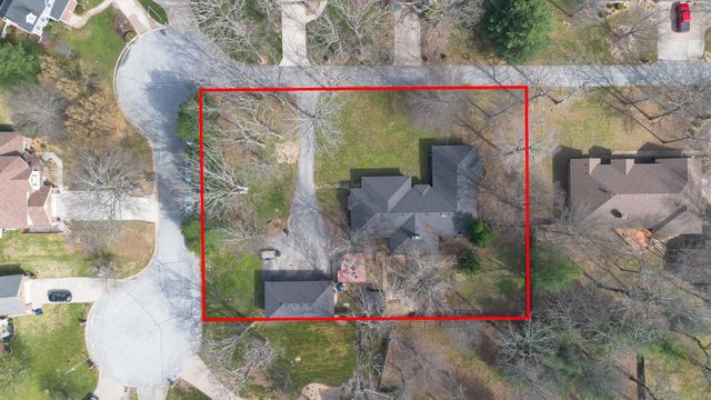 1202 W Glen Oaks Drive, Nixa, MO 65714