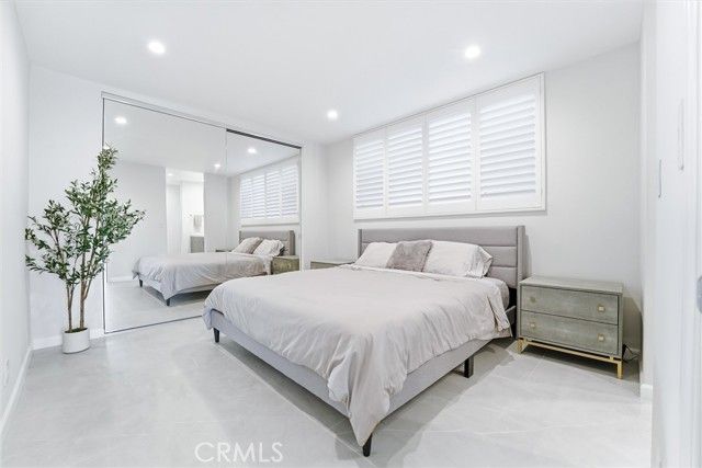 383 Bay Shore 203, Long Beach, CA 90803