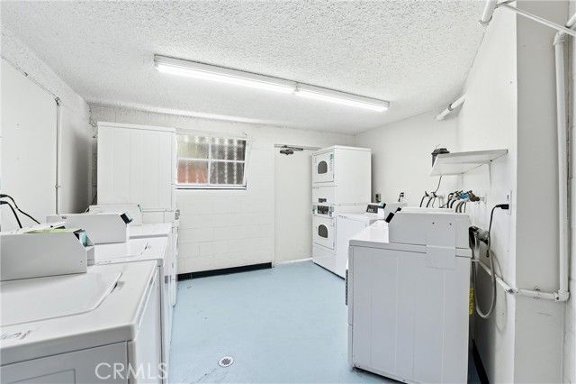 383 Bay Shore 203, Long Beach, CA 90803