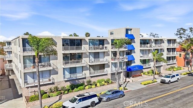 383 Bay Shore 203, Long Beach, CA 90803