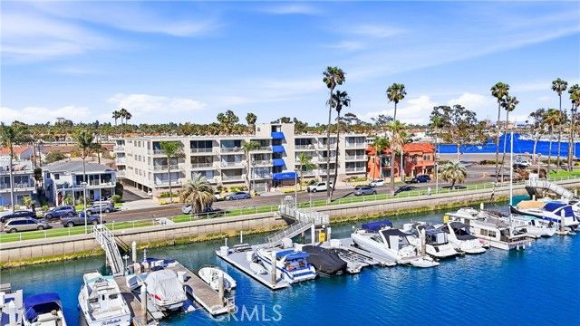 383 Bay Shore 203, Long Beach, CA 90803