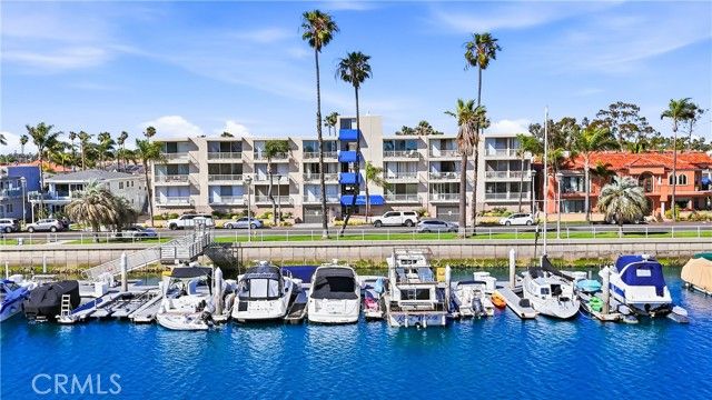 383 Bay Shore 203, Long Beach, CA 90803