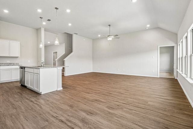 3409 Kingdom Drive, Denton, TX 76208