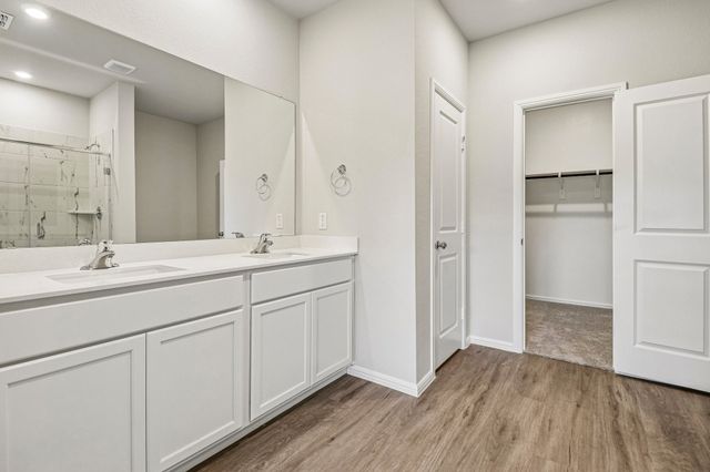 3409 Kingdom Drive, Denton, TX 76208