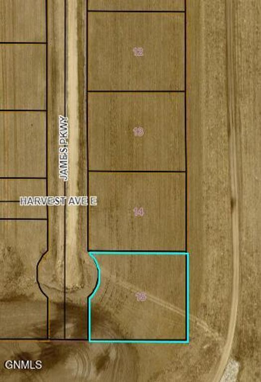 401 James Parkway, Devils Lake, ND 58301