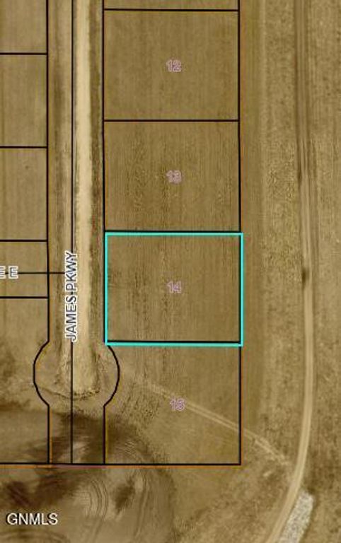 401 James Parkway, Devils Lake, ND 58301 photo 2