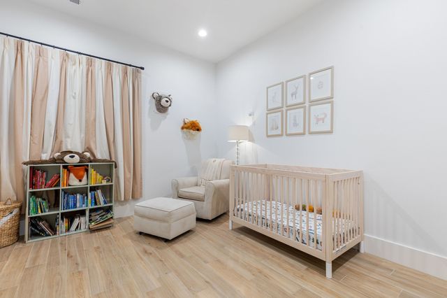 9847 Mixon Drive, Dallas, TX 75220