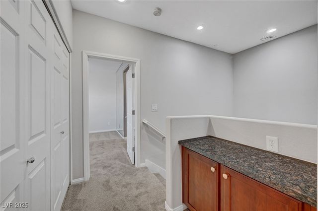 8409 Insignia Avenue 102, Las Vegas, NV 89178