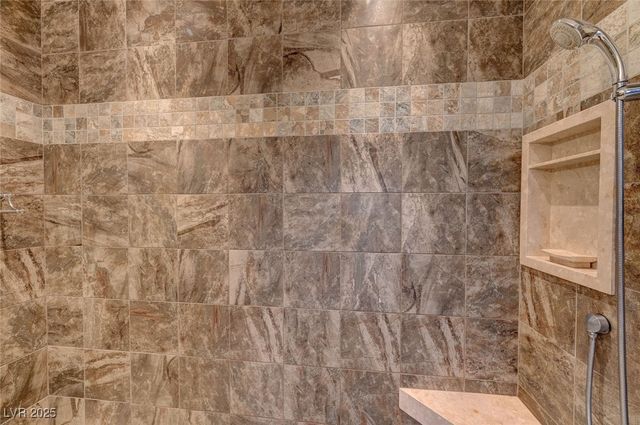 8409 Insignia Avenue 102, Las Vegas, NV 89178