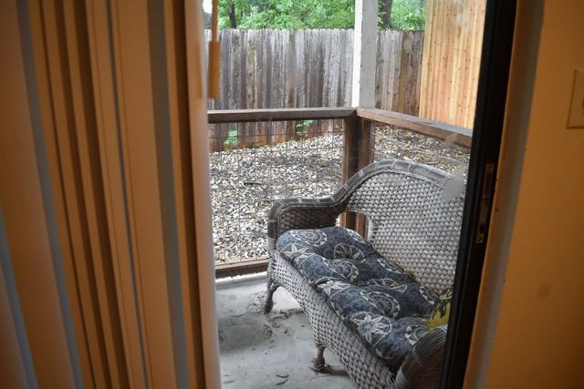 421 W San Antonio ST i 2, San Marcos, TX 78666