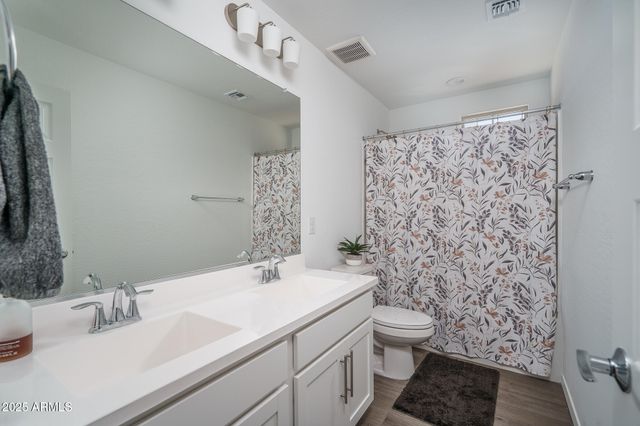 17633 W COLTER Street, Litchfield Park, AZ 85340