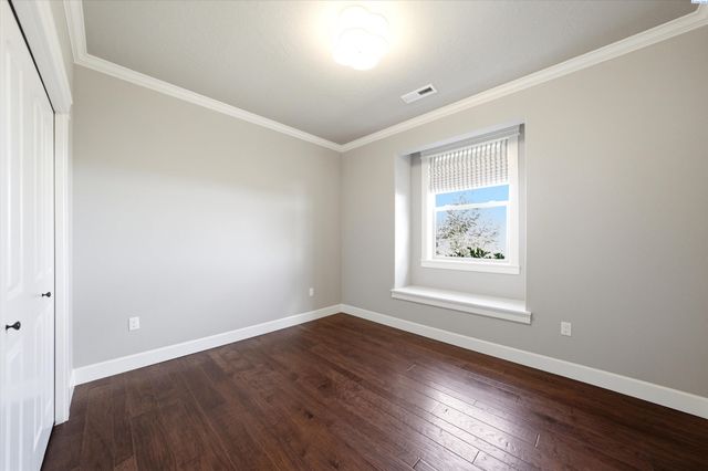 1898 W 52nd Ave, Kennewick, WA 99337