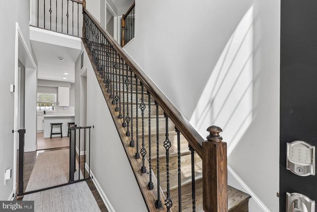 8196 BELL TOWER XING, Pasadena, MD 21122