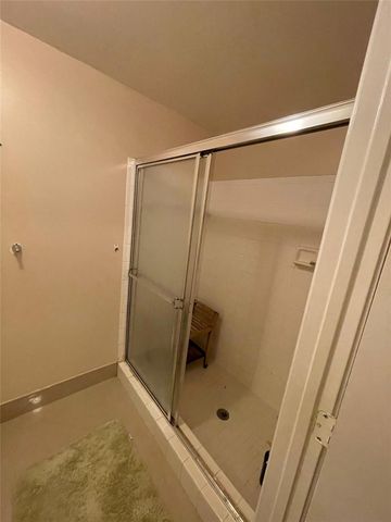 6976 SW 39th Street 205, Fort Lauderdale, FL 33314