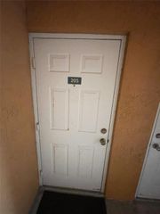 6976 SW 39th Street 205, Fort Lauderdale, FL 33314