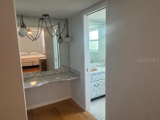 7461 W COUNTRY CLUB DRIVE N 201, Sarasota, FL 34243