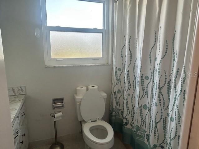 7461 W COUNTRY CLUB DRIVE N 201, Sarasota, FL 34243