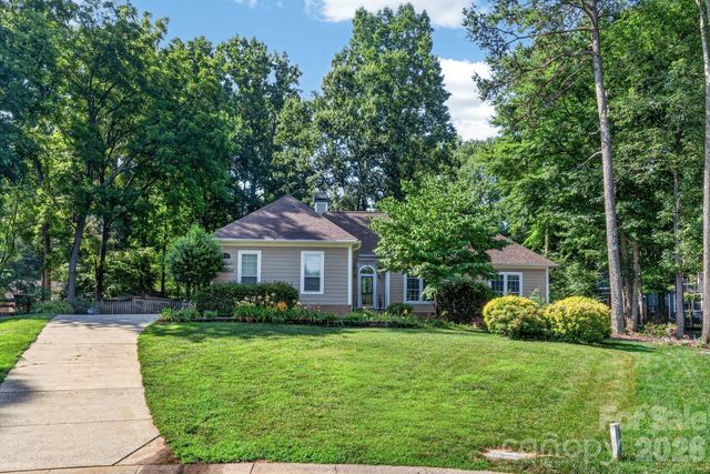 12500 Cedarford Court, Huntersville, NC 28078