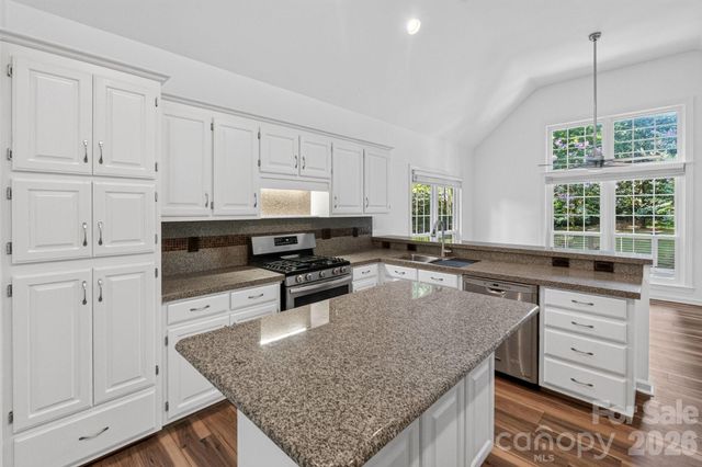 12500 Cedarford Court, Huntersville, NC 28078