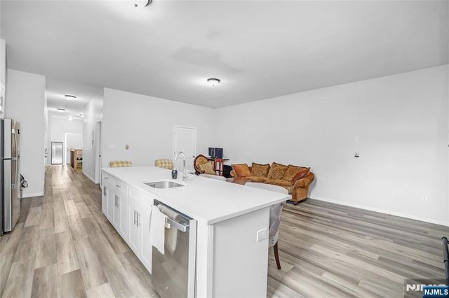 512 Monastery Place 3, Union City, NJ 07087