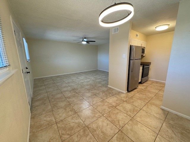2800 Cerrillos Road 63, Santa Fe, NM 87507